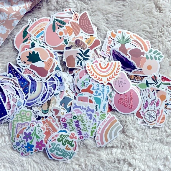 💕✨FREE GIFT WITH PURCHASE✨💕 - Picture 2 of 2